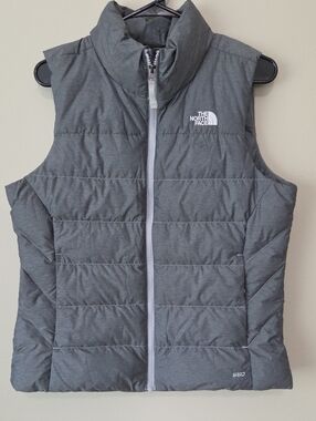 The North Face Women's Charcoal Gray Quilted Insulated Vest